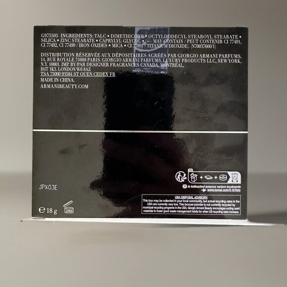 Giorgio Armani Luminous Silk Sunlit Creamy Bronzing Powder – Shade 100 - Picture 5 of 7